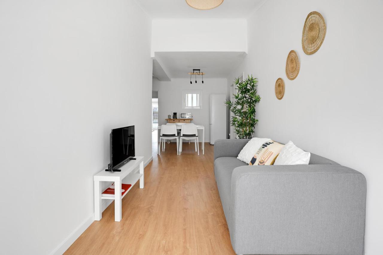 Sunny 2 Bedroom Apartment In Almada - Balconies With River View Exteriör bild